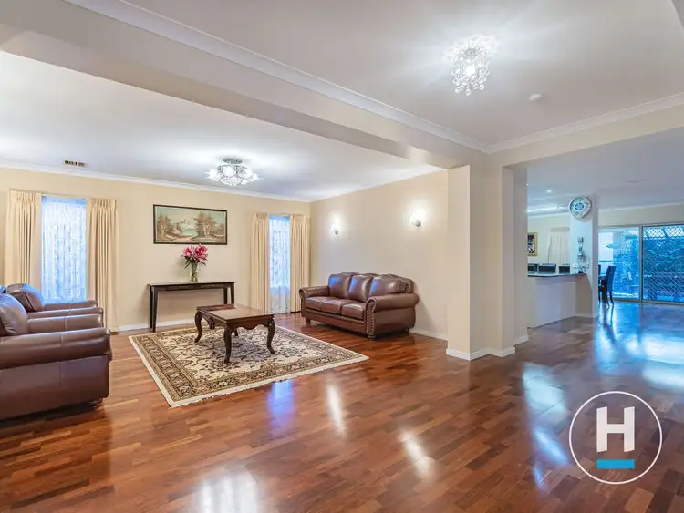 Sixth view of Homely house listing, 6 Garfield Way, Craigieburn VIC 3064