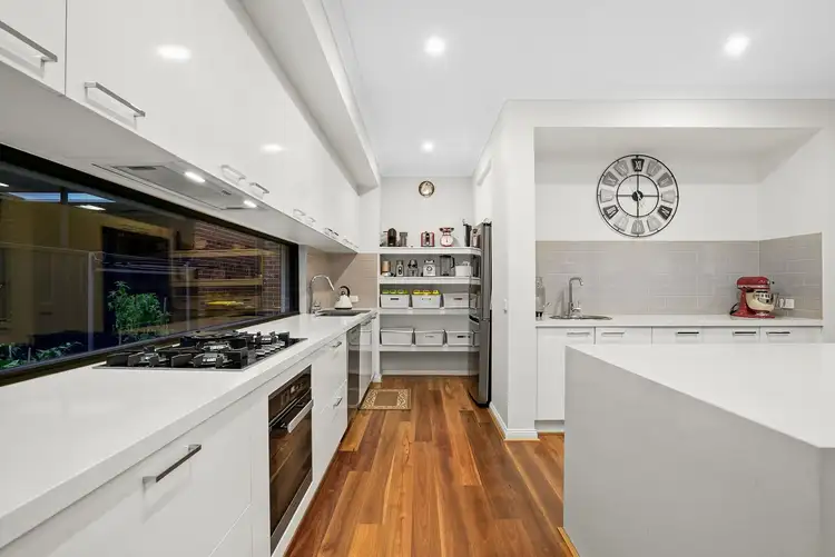 Sixth view of Homely house listing, 5 Tylers Run, Keysborough VIC 3173