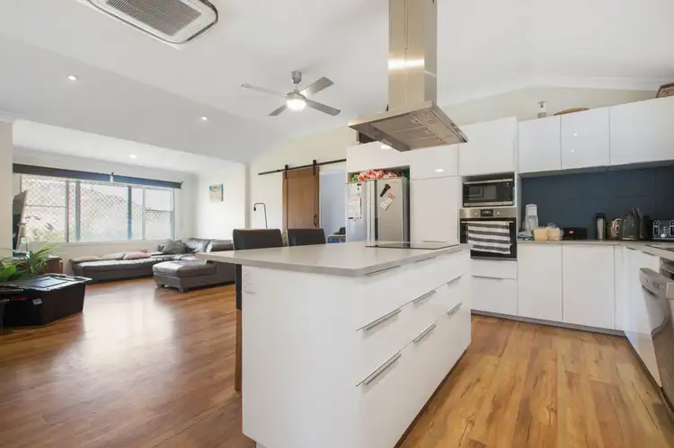 7 Gregory Way, Bulgarra WA 6714