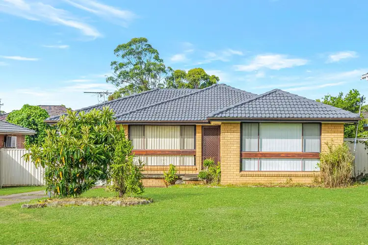 18 Firth Avenue, Green Valley NSW 2168