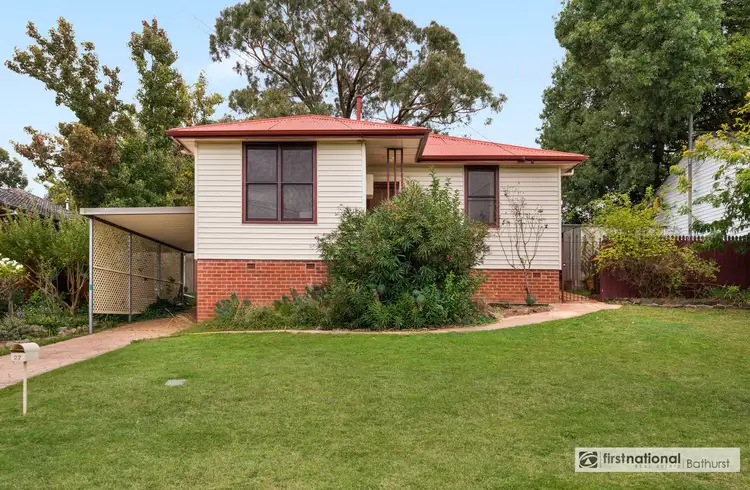 27 Hill Street, West Bathurst NSW 2795