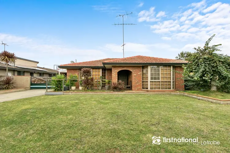 33 Meadow Park Drive, Traralgon VIC 3844