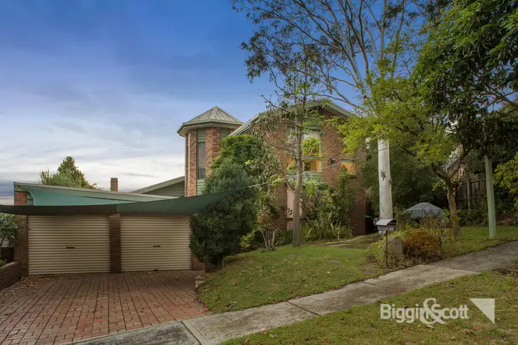 2 Benambra Drive, Templestowe Lower VIC 3107