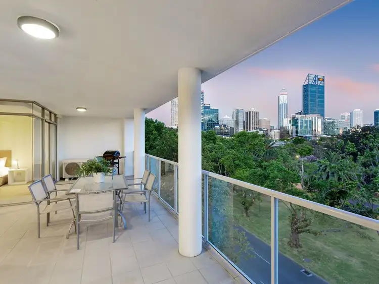 23/138 Mounts Bay Road, Perth WA 6000