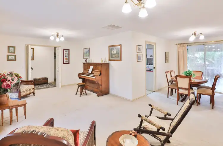 Sixth view of Homely house listing, 8 Bingara Close, Mildura VIC 3500