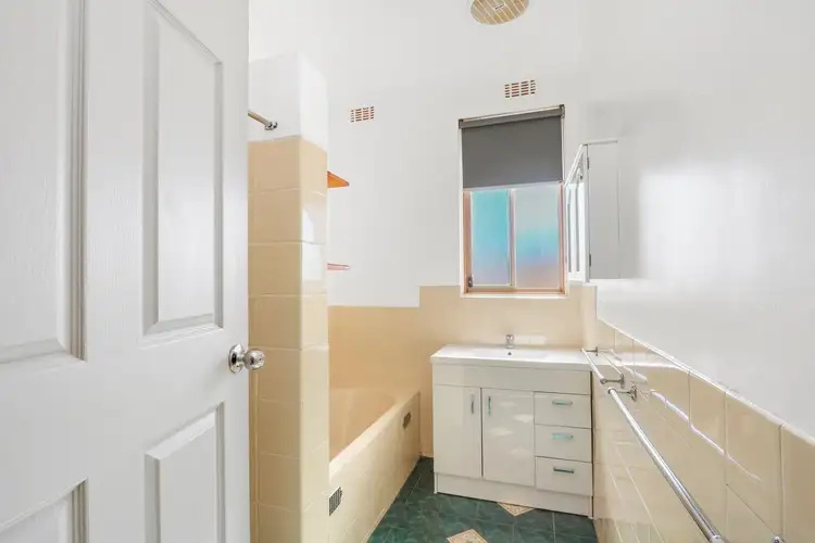 Seventh view of Homely house listing, 302 Boughtman Street, Broken Hill NSW 2880