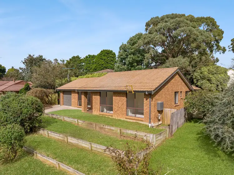 24 Paul Crescent, Moss Vale NSW 2577