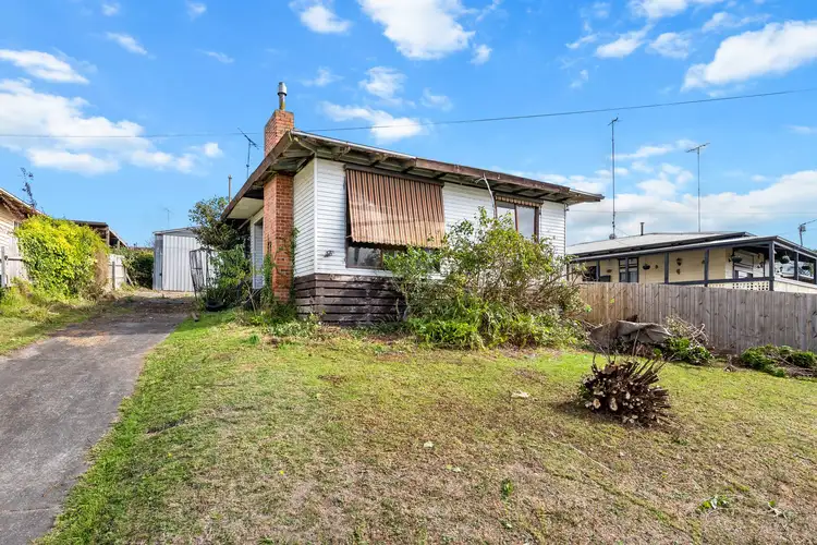 13 Evans Street, Morwell VIC 3840