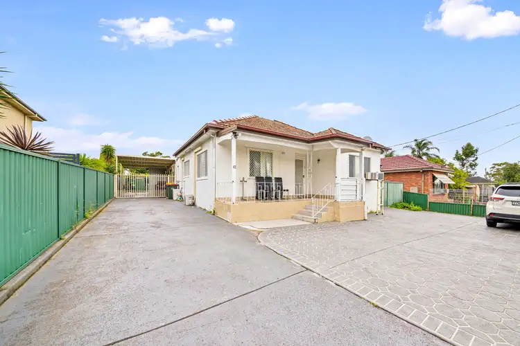 10 Wenden Street, Fairfield NSW 2165