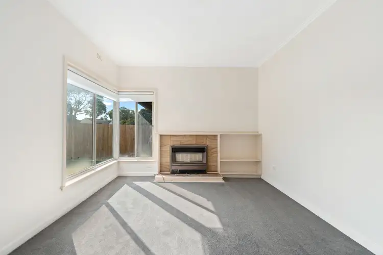 Fifth view of Homely house listing, 8 Ryan Avenue, Traralgon VIC 3844