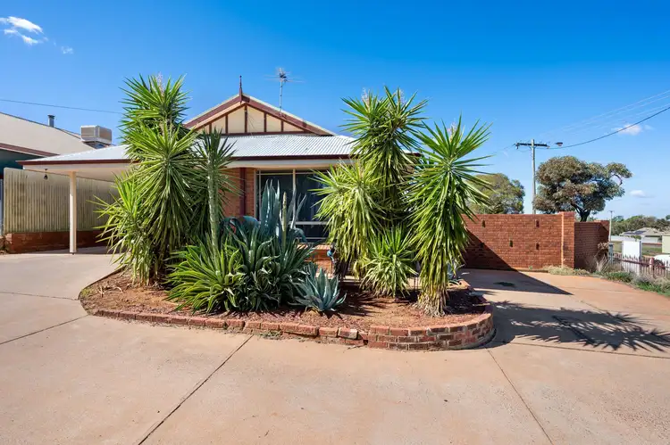 1/3 Kitchener Road, Mullingar WA 6430