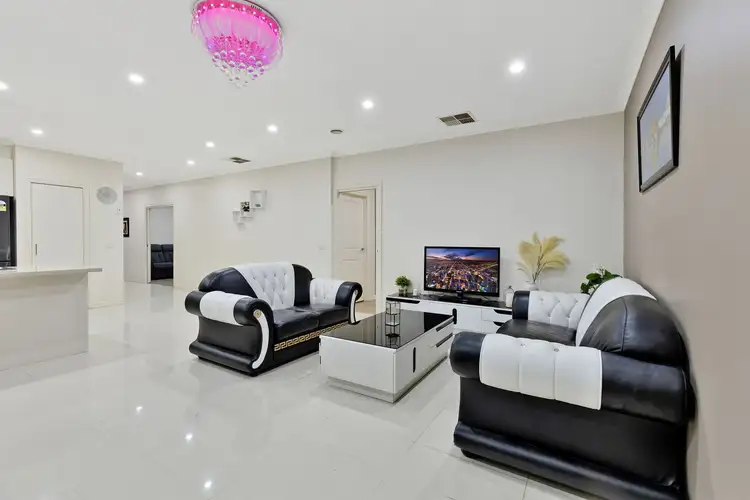 Fourth view of Homely house listing, 7 Tankard Drive, Cranbourne East VIC 3977