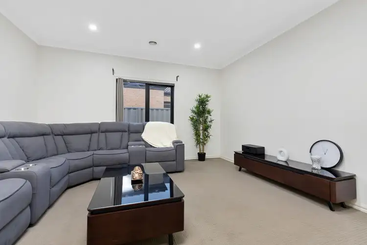 Sixth view of Homely house listing, 7 Tankard Drive, Cranbourne East VIC 3977