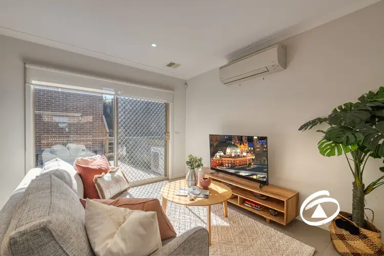 Sixth view of Homely townhouse listing, 17 Atlantic Drive, Pakenham VIC 3810