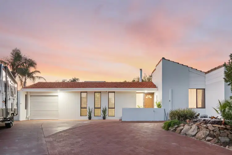 17 Island Place, Heathridge WA 6027