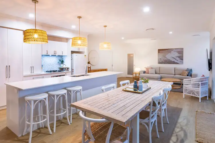13 Swinley Approach, Dunsborough WA 6281