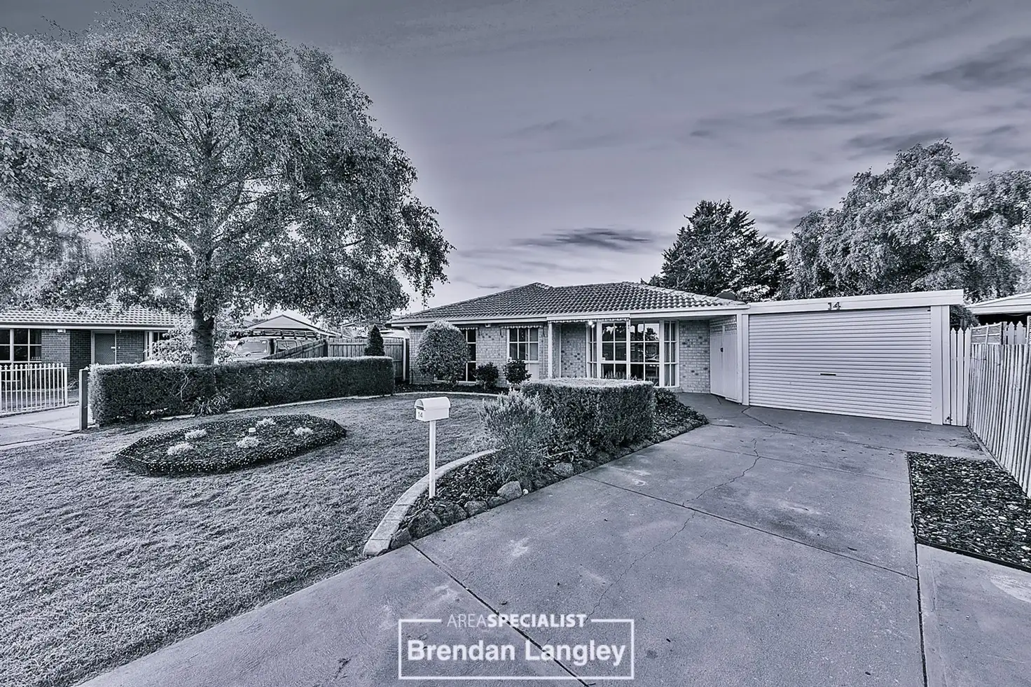 Main view of Homely house listing, 2/3 Cantle Close, Pakenham VIC 3810