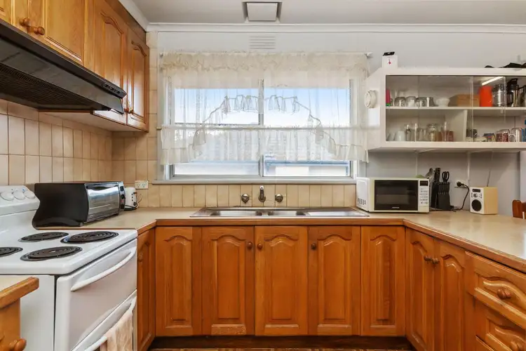 Third view of Homely house listing, 5 Cosgrove Street, Vermont VIC 3133