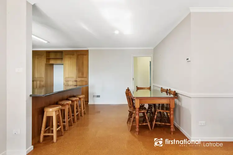 Fifth view of Homely house listing, 10 Forest Hill Close, Traralgon VIC 3844