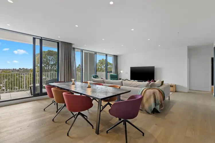 406/65 Stables Circuit, Doncaster VIC 3108