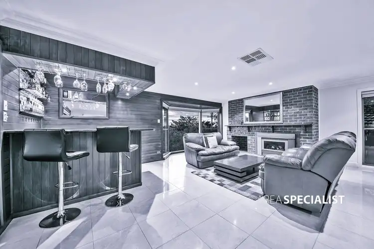 28 Edward Road, Chirnside Park VIC 3116