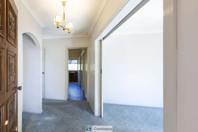 Third view of Homely house listing, 10 Lindsay Street, Drouin VIC 3818