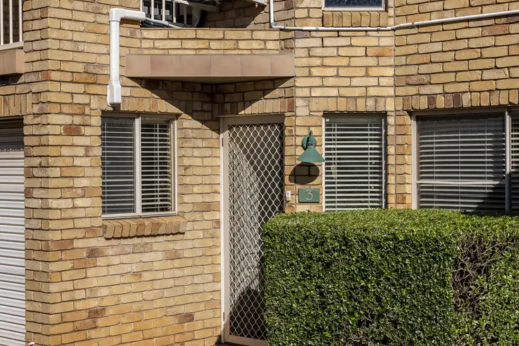 Second view of Homely unit listing, 3/6 Ocean Street, Rangeville QLD 4350