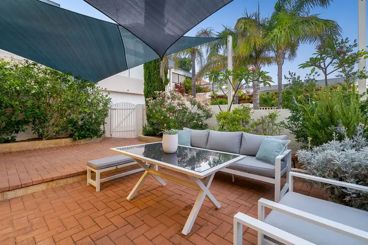 5/5-7 Oversby Street, Halls Head WA 6210