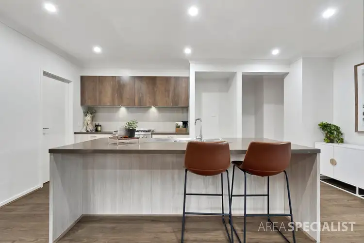 Fourth view of Homely house listing, 5 Mare Close, Cranbourne East VIC 3977