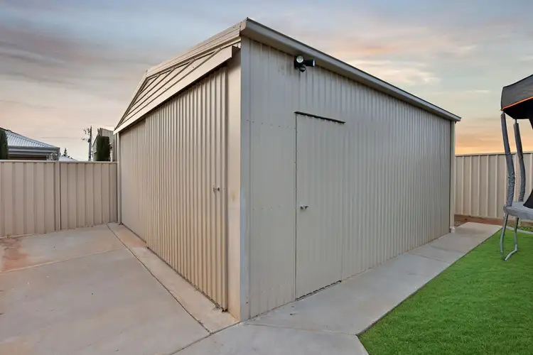 Fifth view of Homely house listing, 42 Karalanza Drive, Mildura VIC 3500