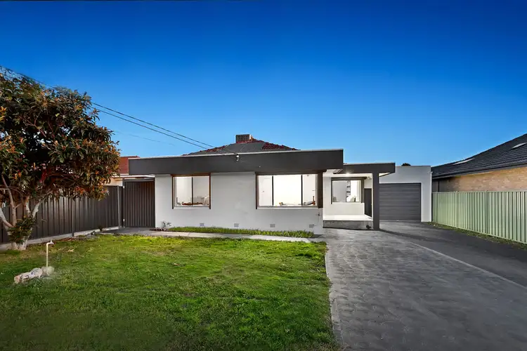 19 Cornwall Street, Hallam VIC 3803