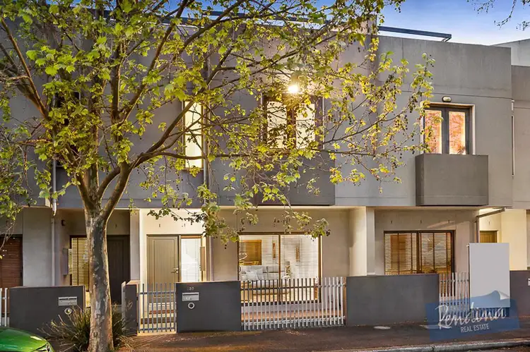 233 Stockmans Way, Kensington VIC 3031