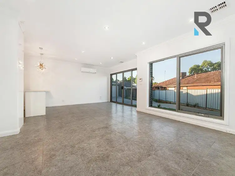 Fifth view of Homely townhouse listing, 1/5 Falmer Place, Craigieburn VIC 3064