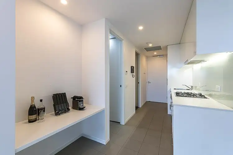 Third view of Homely apartment listing, 15.19/18 Mount Alexander Road, Travancore VIC 3032