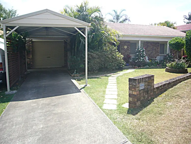 4 Salamander Place, Rochedale South QLD 4123