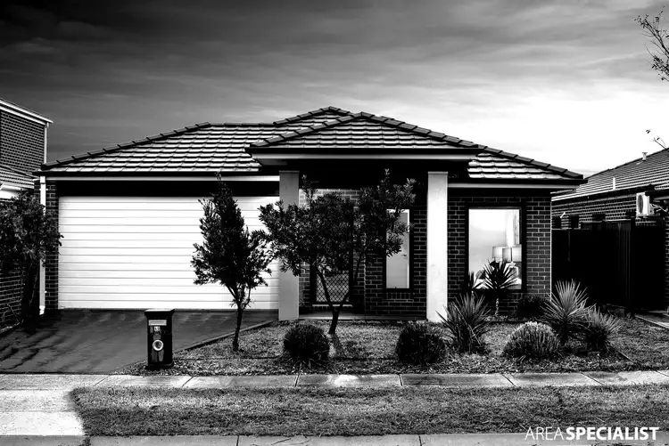 40 Terrene Terrace, Point Cook VIC 3030