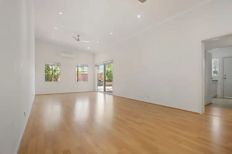 8 Ganbarr Street, Baynton WA 6714