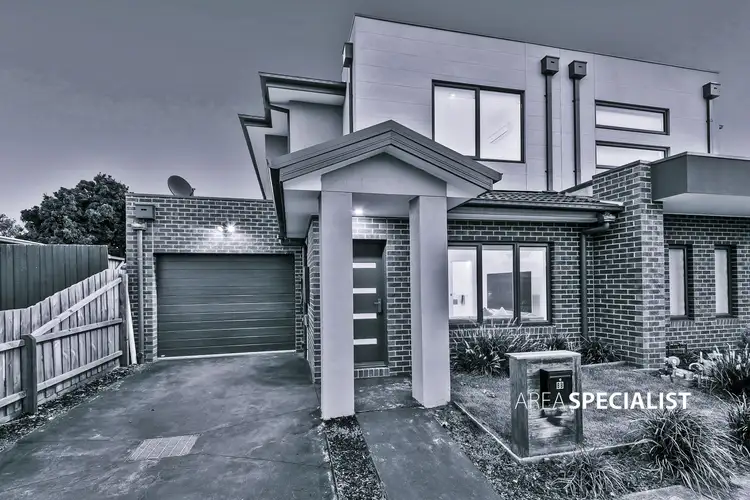 8B Beardsworth Avenue, Chelsea VIC 3196