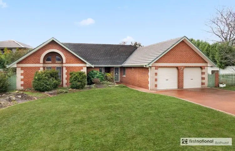7 Charles Place, Kelso NSW 2795
