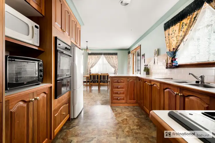 Fifth view of Homely house listing, 7 Charles Place, Kelso NSW 2795