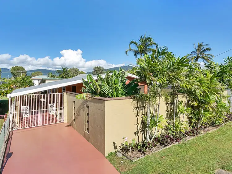 11 Creedy Street, Westcourt QLD 4870