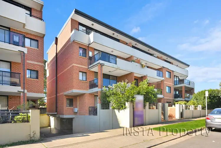 10/7-11 Kitchener Avenue, Regents Park NSW 2143