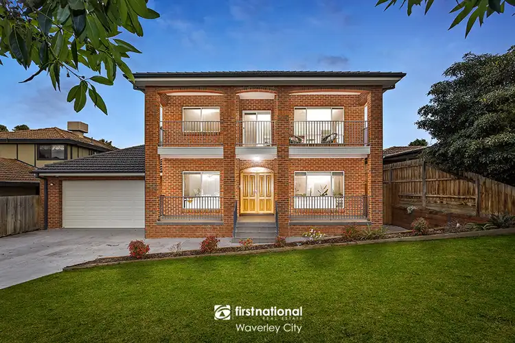 10 Chapman Boulevard, Glen Waverley VIC 3150