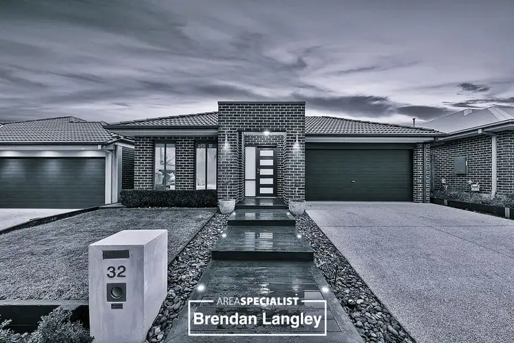 Main view of Homely house listing, 32 Clarendon Street, Pakenham VIC 3810