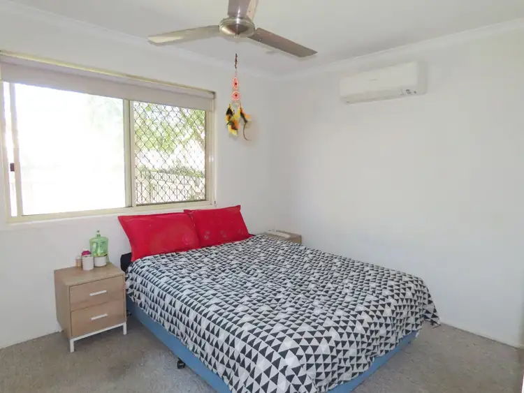 Fifth view of Homely unit listing, 2/3 Ribbon Court, Glenella QLD 4740