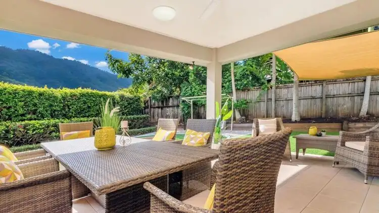 5 Fantan Close, Redlynch QLD 4870