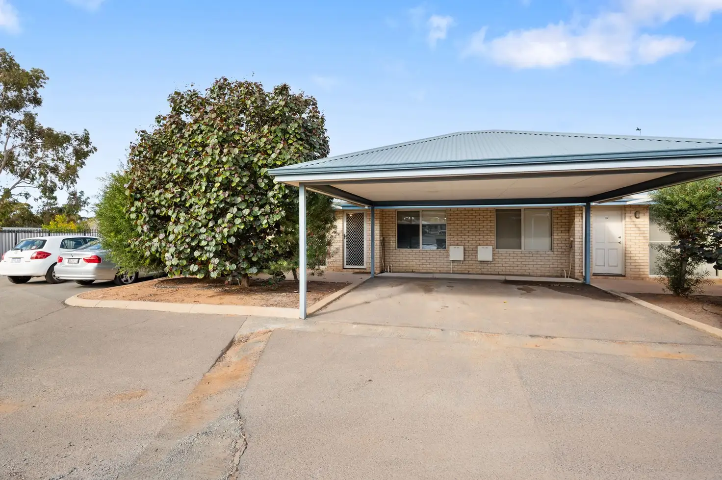 Main view of Homely unit listing, 27/3 Great Eastern Highway, Somerville WA 6430