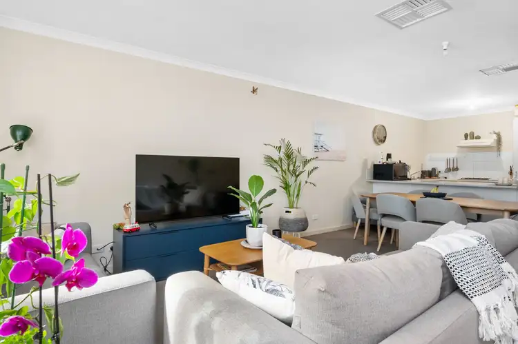 Third view of Homely unit listing, 27/3 Great Eastern Highway, Somerville WA 6430