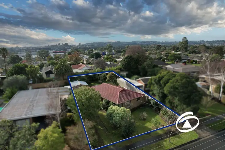 15 Kent Road, Narre Warren VIC 3805