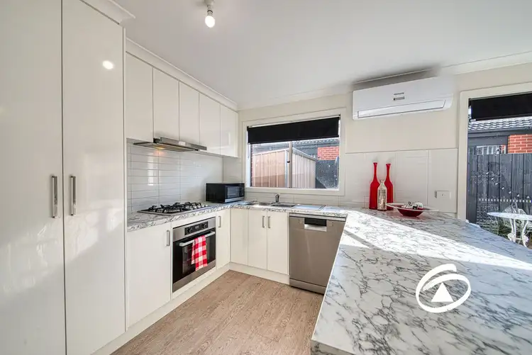 Fourth view of Homely unit listing, 11 Woodlet Place, Pakenham VIC 3810